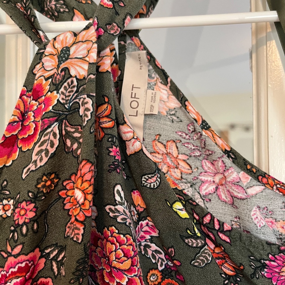 NWOT Garden Summer Halter Top - Picture 3 of 4
